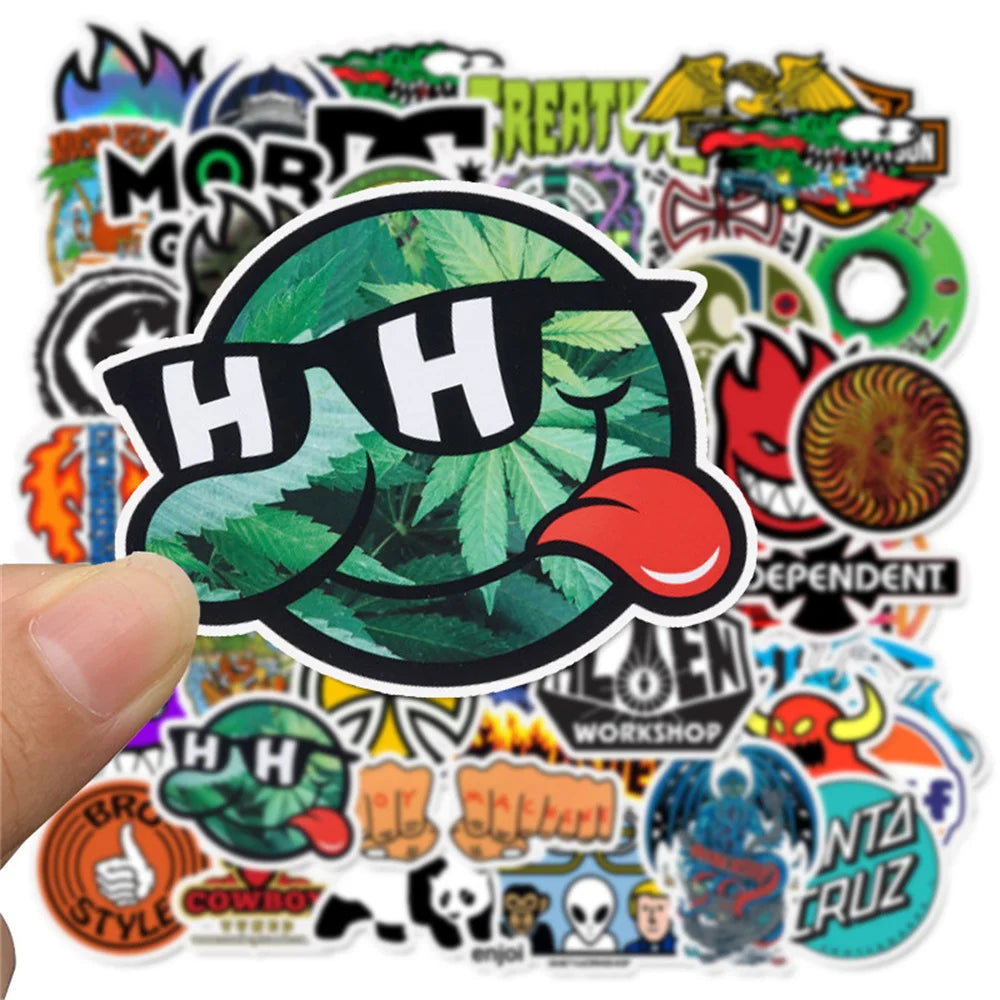 50PCS Fashion Cool Skateboard Graffiti Sticker Laptop Guitar Luggage Skateboard Bike Waterproof Toy Gift Sticker