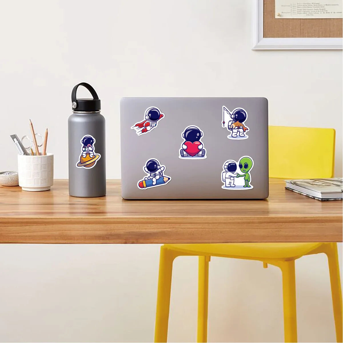 50 pieces of super cute astronaut space cartoon rocket graffiti stickers, suitable for DIY laptop, suitcase, notebook, phone case decoration sticker toys